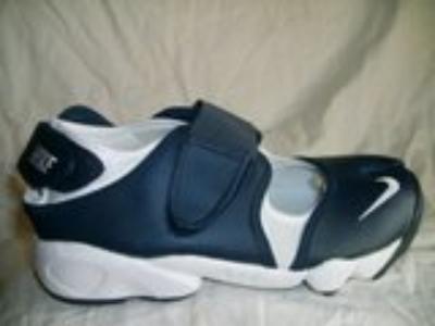 Nike Air Rift-15